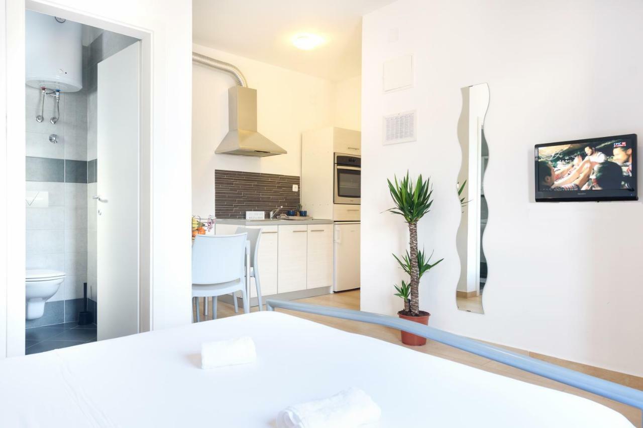 Apartment Very Special